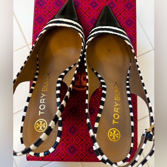 -Tory Burch Triangle Pointed- Toe Slingback Pump Heels Zebra US 8.5. Pre owned - Picture 6 of 10